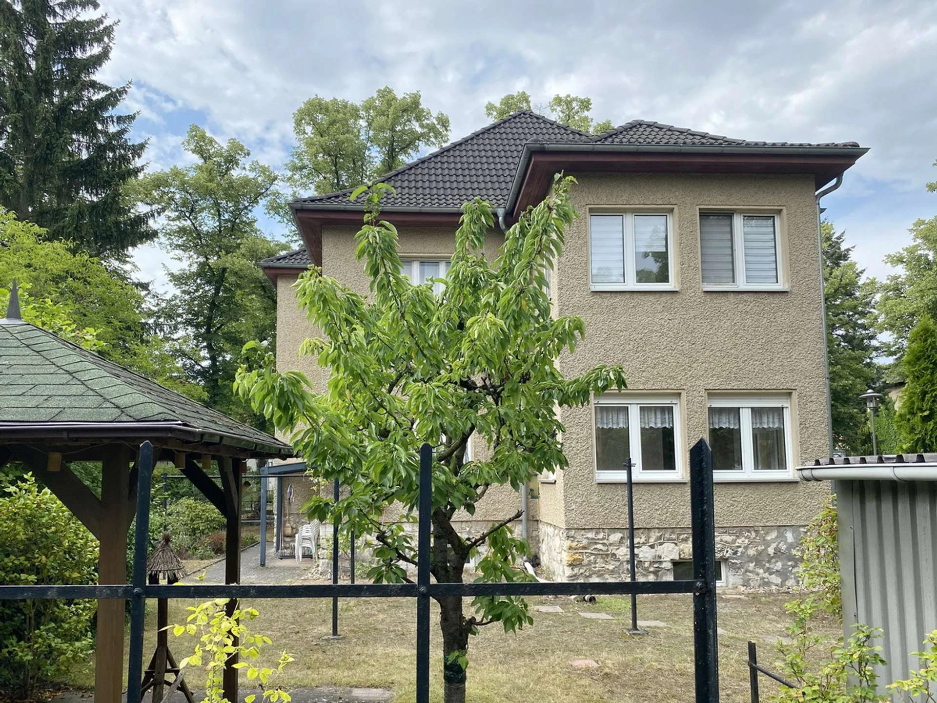Zweifamilienhaus in Zeuthen – flexibel für Familie & Kapitalanlage