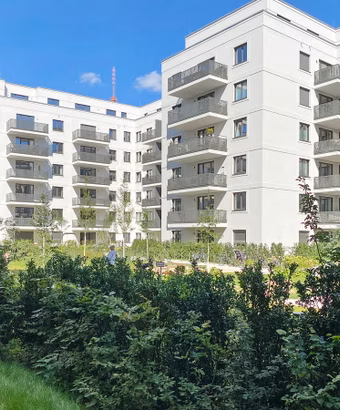 Am Winterfeldt – Berlin-Schöneberg – Terrasse mit Hofblick