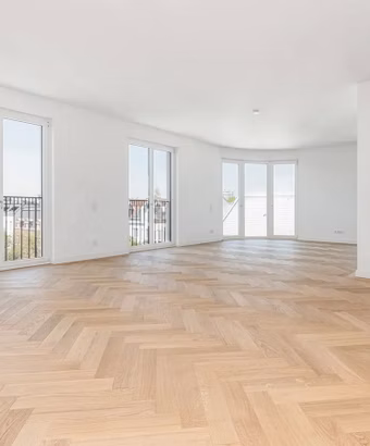 Wieland & Pestalozzi – Berlin-Charlottenburg – Großer offener Wohn-Küchen-Essbereich | WE 1.17